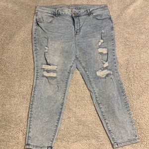 Maurice’s 22W Short high rise jeans